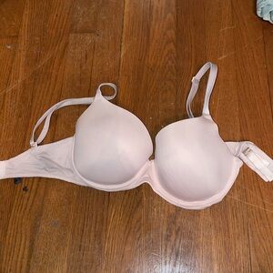 Pink pastel pink bra pink vs Victoria Secret push up 32DD underwire